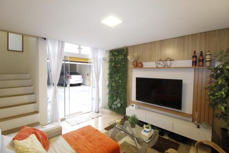 Casa à venda com 340m², 4 quartos e 4 vagasSala 1