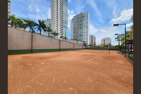 Apartamento à venda com 274m², 4 quartos e 5 vagas Apartamento à venda com 274m², 4 quartos e 5 vagasÁrea comum