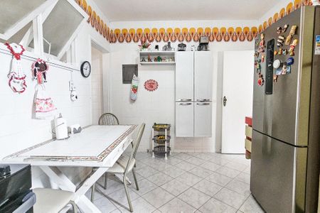 Apartamento para alugar com 230m², 4 quartos e 2 vagasCozinha