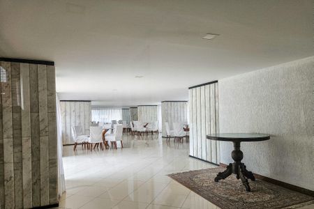 Apartamento para alugar com 230m², 4 quartos e 2 vagasÁrea comum - Salão de festas