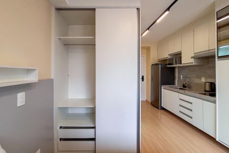 Studio para alugar com 25m², 1 quarto e sem vaga Studio para alugar com 25m², 1 quarto e sem vagaStudio