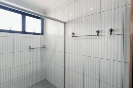 Apartamento à venda com 110m², 3 quartos e 2 vagas Apartamento à venda com 110m², 3 quartos e 2 vagasBanheiro da Suíte