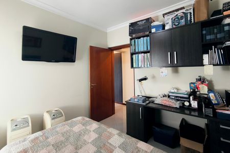 Apartamento à venda com 110m², 3 quartos e 2 vagas Apartamento à venda com 110m², 3 quartos e 2 vagasQuarto 2