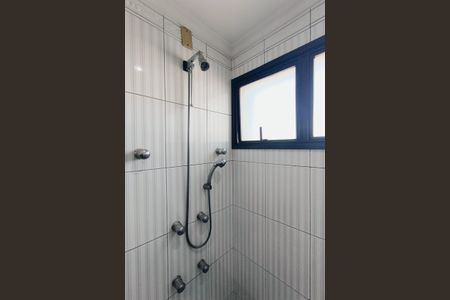 Apartamento à venda com 110m², 3 quartos e 2 vagas Apartamento à venda com 110m², 3 quartos e 2 vagasBanheiro da Suíte