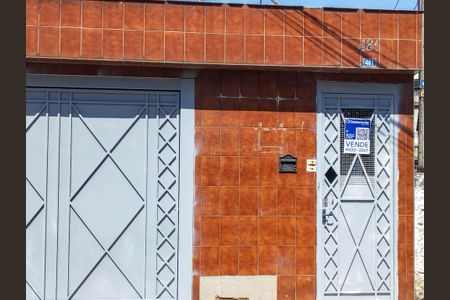 Casa à venda com 260m², 1 quarto e sem vagaFachada