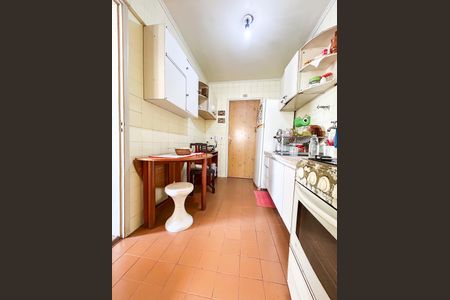 Apartamento à venda com 77m², 2 quartos e 1 vaga Apartamento à venda com 77m², 2 quartos e 1 vagaCozinha