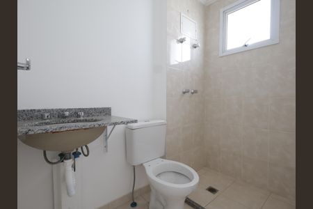 Apartamento à venda com 64m², 2 quartos e 2 vagasBanheiro da Suíte 2