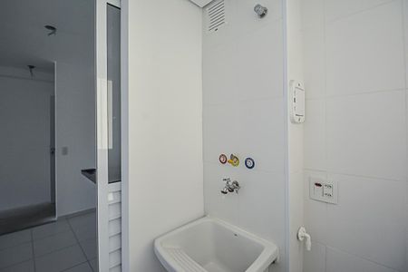 Apartamento à venda com 71m², 3 quartos e 1 vagaÁrea de Serviço