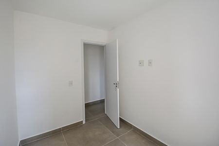 Apartamento à venda com 71m², 3 quartos e 2 vagasQuarto 2