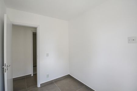 Apartamento à venda com 71m², 3 quartos e 2 vagasQuarto 2