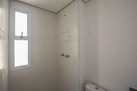 Apartamento à venda com 71m², 3 quartos e 2 vagasBanheiro da suíte