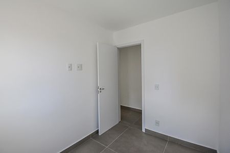 Apartamento à venda com 71m², 3 quartos e 2 vagasQuarto 2