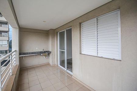 Apartamento à venda com 84m², 3 quartos e 1 vagaSacada