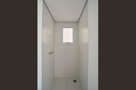 Banheiro de apartamento à venda com 1 quarto, 38m² em Santa Terezinha, Santo André