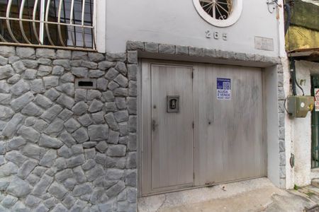 Casa à venda com 96m², 4 quartos e sem vagaPlaquinha