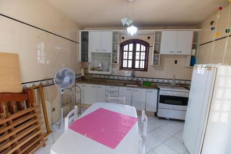 Casa à venda com 96m², 4 quartos e sem vagaCozinha