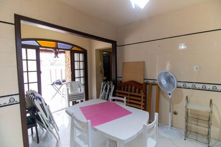 Casa à venda com 96m², 4 quartos e sem vagaCozinha