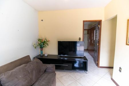 Sala de casa à venda com 4 quartos, 96m² em São Domingos, Niterói