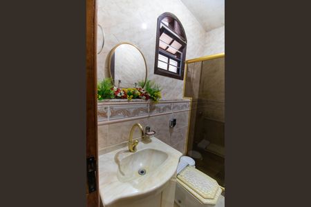 Casa à venda com 96m², 4 quartos e sem vagaBanheiro Social