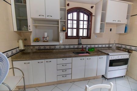 Casa à venda com 96m², 4 quartos e sem vagaCozinha