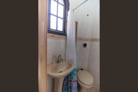 Casa à venda com 96m², 4 quartos e sem vagaBanheiro da Suíte