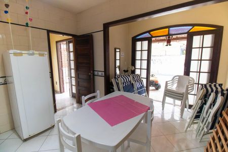 Casa à venda com 96m², 4 quartos e sem vagaCozinha