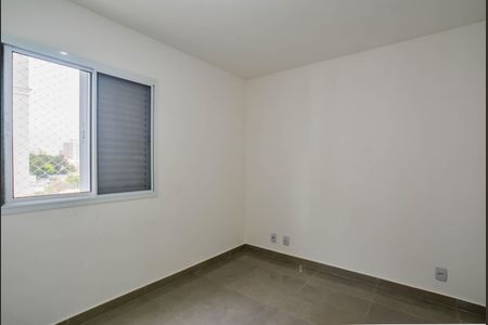 Quarto 2 de apartamento à venda com 2 quartos, 50m² em Santa Terezinha, Santo André