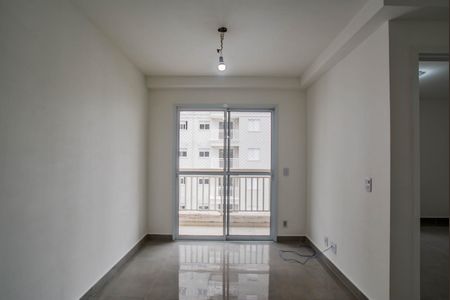 Sala de apartamento à venda com 2 quartos, 50m² em Santa Terezinha, Santo André