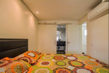 Casa de condomínio para alugar com 150m², 3 quartos e 2 vagasSuíte 1