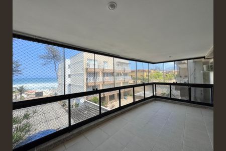 Apartamento à venda com 177m², 3 quartos e 4 vagas Apartamento à venda com 177m², 3 quartos e 4 vagasVaranda da Suíte 1