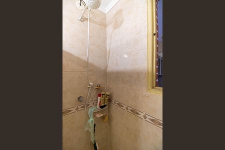 Casa para alugar com 270m², 6 quartos e 4 vagasBanheiro Social