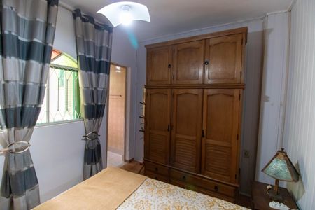 Casa para alugar com 270m², 6 quartos e 4 vagasQuarto de Serviço