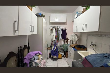 Casa à venda com 232m², 4 quartos e 2 vagas