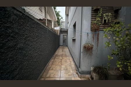 Casa à venda com 232m², 4 quartos e 2 vagas