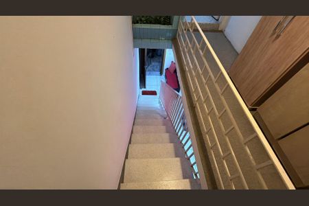 Casa à venda com 232m², 4 quartos e 2 vagas