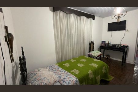 Casa à venda com 232m², 4 quartos e 2 vagas
