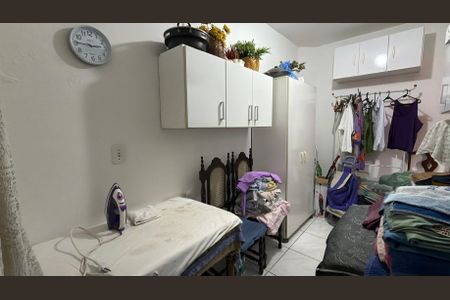 Casa à venda com 232m², 4 quartos e 2 vagas