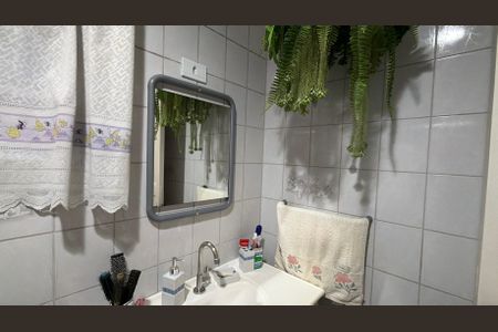 Casa à venda com 232m², 4 quartos e 2 vagas