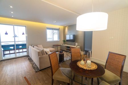 Apartamento à venda com 100m², 2 quartos e 2 vagasSala