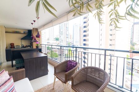 Apartamento à venda com 100m², 2 quartos e 2 vagasSacada da Sala