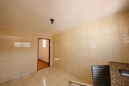 Casa para alugar com 50m², 1 quarto e sem vaga Casa para alugar com 50m², 1 quarto e sem vagaCozinha