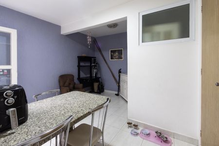 Casa à venda com 180m², 2 quartos e sem vaga Casa à venda com 180m², 2 quartos e sem vagaCopa