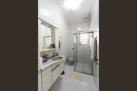 Casa à venda com 180m², 2 quartos e sem vaga Casa à venda com 180m², 2 quartos e sem vagaBanheiro Social