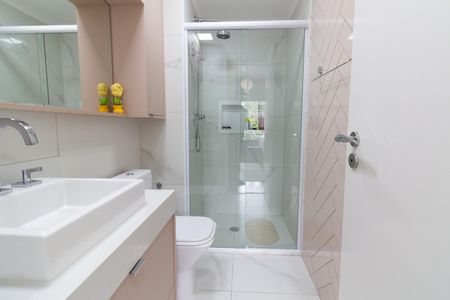 Apartamento à venda com 78m², 2 quartos e 1 vagaBanheiro da Suíte 