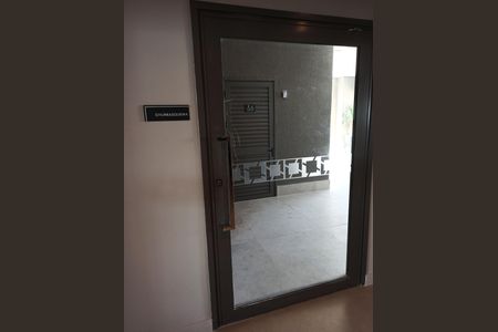 Apartamento à venda com 67m², 2 quartos e 1 vagaChurrasqueira