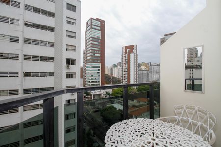 Apartamento à venda com 70m², 1 quarto e 1 vaga Apartamento à venda com 70m², 1 quarto e 1 vagaVaranda