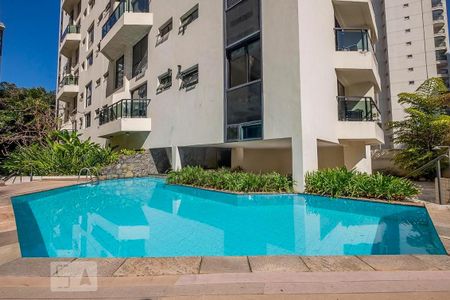 Apartamento à venda com 70m², 1 quarto e 1 vaga Apartamento à venda com 70m², 1 quarto e 1 vagaÁrea Comum - Piscina