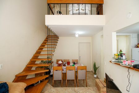 Apartamento à venda com 70m², 1 quarto e 1 vaga Apartamento à venda com 70m², 1 quarto e 1 vagaSala