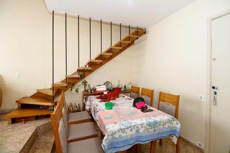Apartamento à venda com 70m², 1 quarto e 1 vaga Apartamento à venda com 70m², 1 quarto e 1 vagaSala