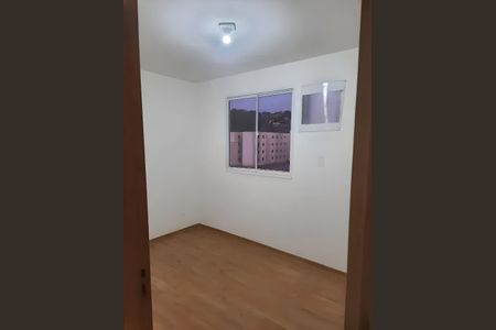 Quarto de apartamento para alugar com 2 quartos, 60m² em Maria Paula, São Gonçalo